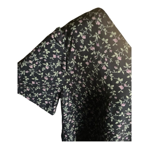 NWT-AGNES ORLINDA-WOMENS SIZE 2X-NAVY BLUE WITH LILAC FLOWERSTOP - Picture 4 of 7